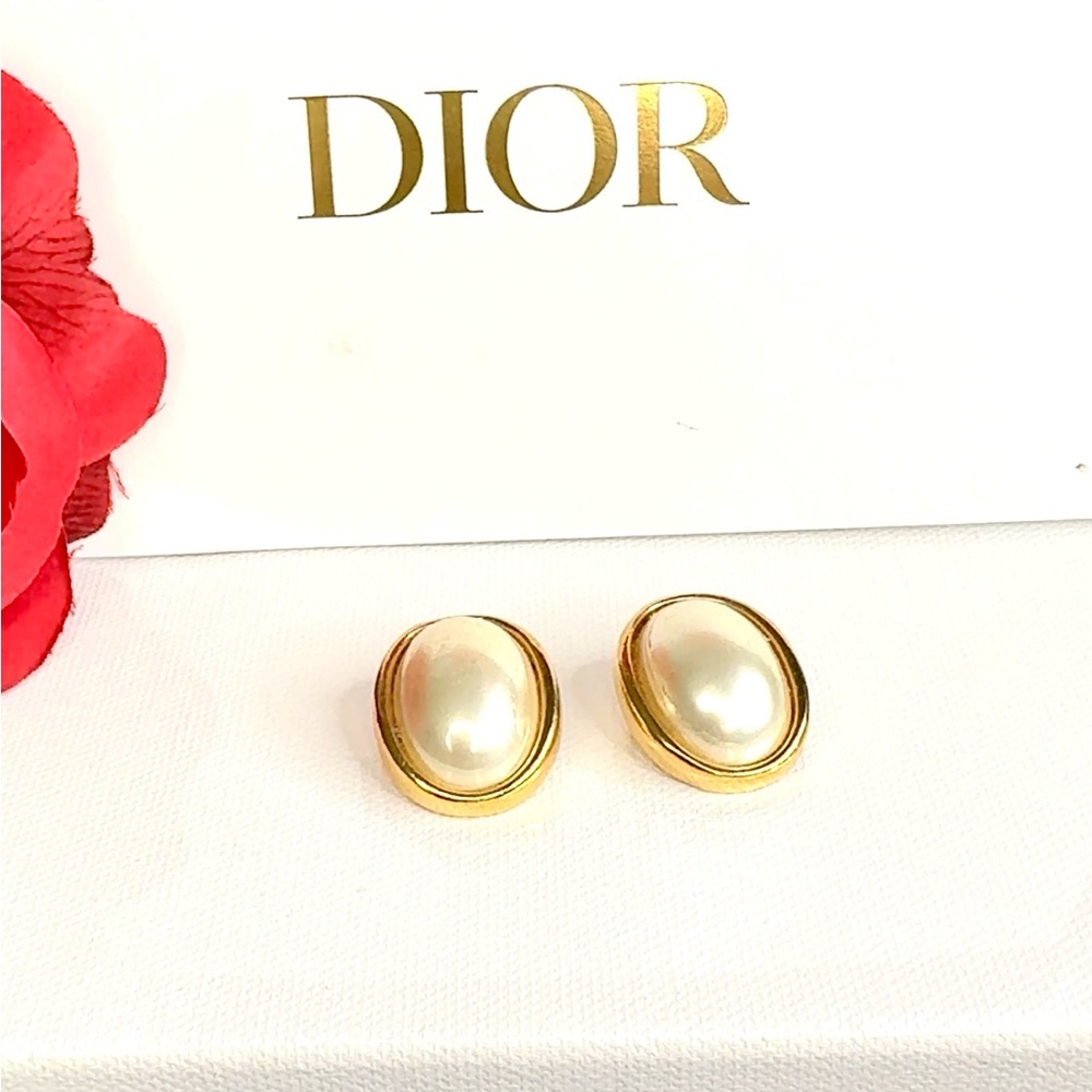 Christian Dior Vintage 1990s Faux Pearl Clip-on Earrings Authentic Signed - Picture 3 of 8